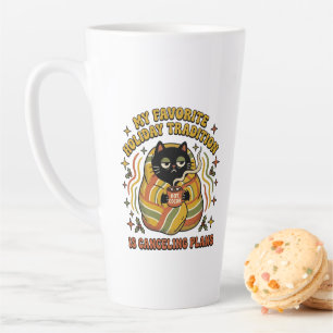 Caneca De Café Latte Minha Tradição Favorita de Feriado é Cancelar Plan