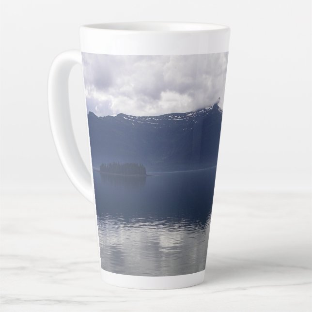 Caneca De Café Latte Misty Alaskan Sea in Shades of Blue (Ângulo esquerdo)