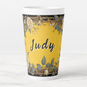 Caneca De Café Latte Moldura Floral Ornata Vintage Com Rosas Creme