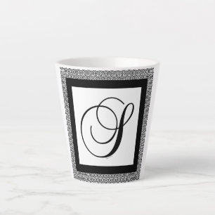CANECA DE CAFÉ LATTE MONOGRAMA INICIAL S
