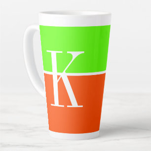 Caneca De Café Latte Monograma moderno de duas cores fixe