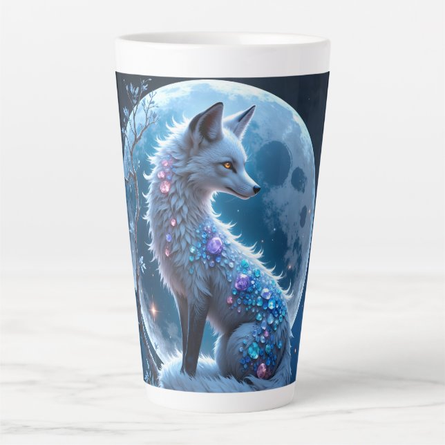 Caneca De Café Latte Moonlit Crystal Fox – Guardian of Silent Dreams.  (Frente)
