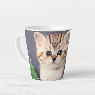 Caneca De Café Latte Natais vintages Kitten e Holly