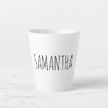 Caneca De Café Latte Nome da Tipografia Moderna<br><div class="desc">Uma caneca de nome de tipo de tendência moderna e esquisita. adicione seu próprio nome ou iniciais. Se preferir escolher entre muitas outras tipfaces.</div>
