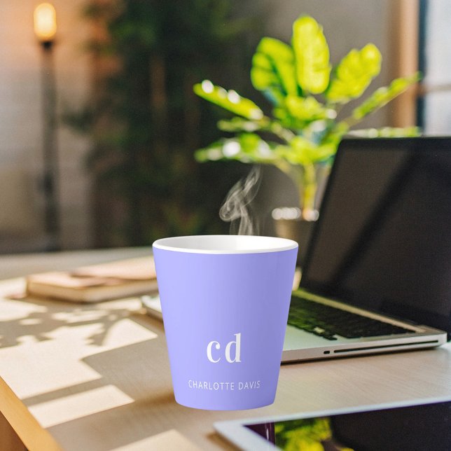 Caneca De Café Latte Nome das iniciais do monograma de lavanda violeta (Criador carregado)
