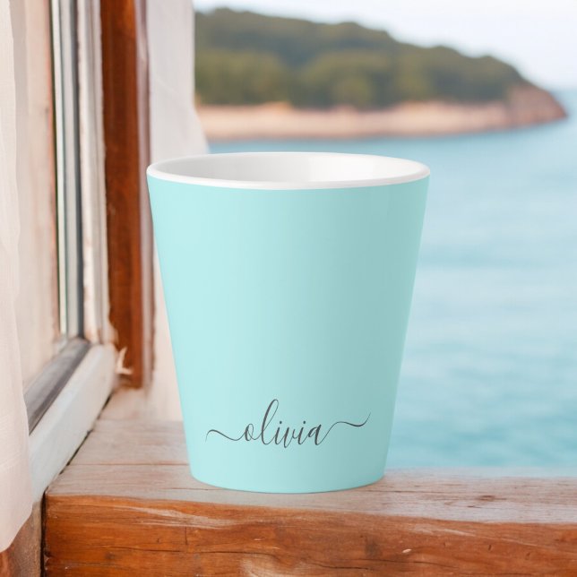 Caneca De Café Latte Nome de Monograma Feminino Moderno em Roteiro Aqua (Criador carregado)