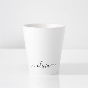 Caneca De Café Latte Nome de Monograma Feminino Moderno Preto e Branco 