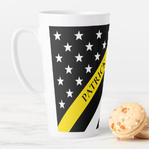 Caneca De Café Latte Nome do Monograma do Sinalizador do Dispatcher de 