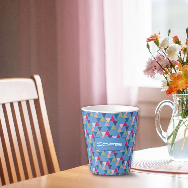 Caneca De Café Latte nome do padrão do triângulo abstrato (Criador carregado)