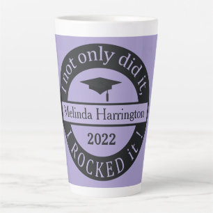 Caneca De Café Latte Nome e ano personalizados da graduação