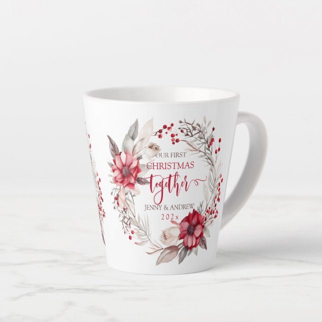 Caneca De Café Latte Nossa primeira coroa de Natal Juntos (Ângulo direito)