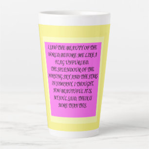 CANECA DE CAFÉ LATTE O MUNDO É LINDO POEMS LIOKS LIVRES