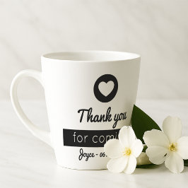Caneca De Café Latte Obrigado por Virar Coração Preto e Branco Moderno