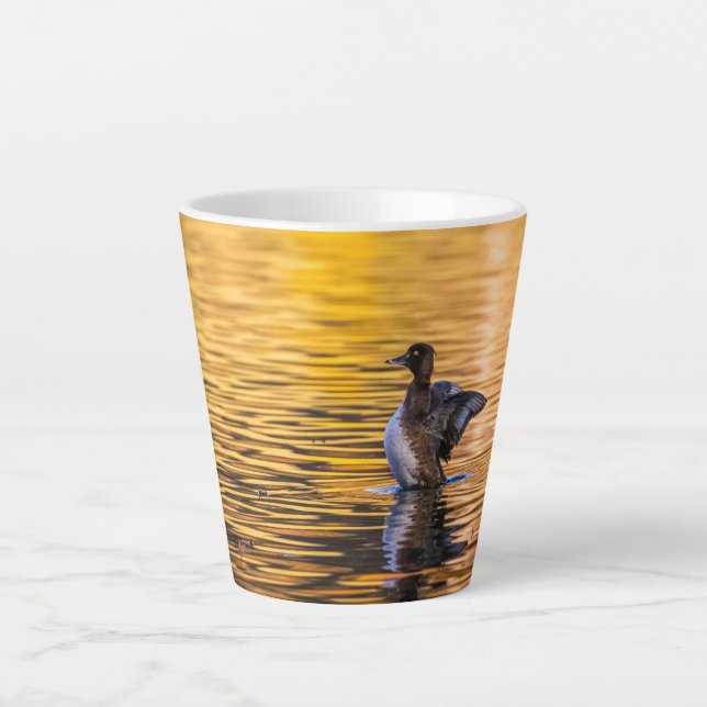 Caneca De Café Latte Ouro de um lago ouro (Frente)