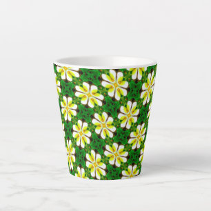 Caneca De Café Latte Padrão de Frangipani Amarelo