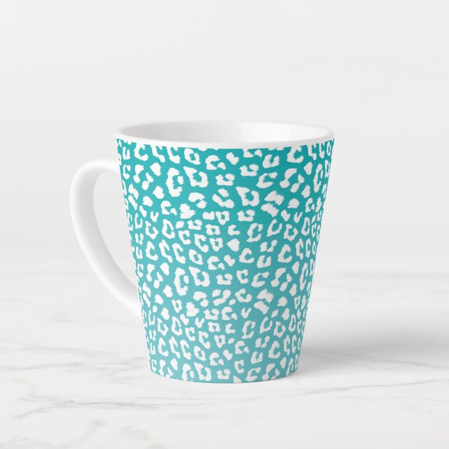 Caneca De Café Latte Padrão de Impressão Turquesa Leopardo (Ângulo esquerdo)
