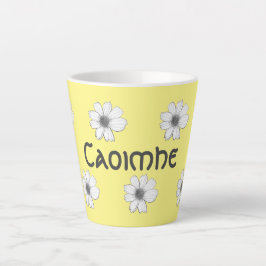 Caneca De Café Latte Padrão floral Nome personalizado amarelo