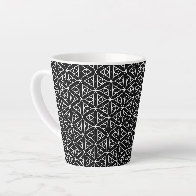 Caneca De Café Latte Padrão Geométrico Preto Branco e Prata (Ângulo esquerdo)