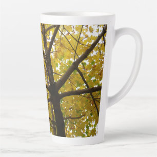 Caneca De Café Latte Par de Árvores de Bordo Amarelas Natureza de Outon