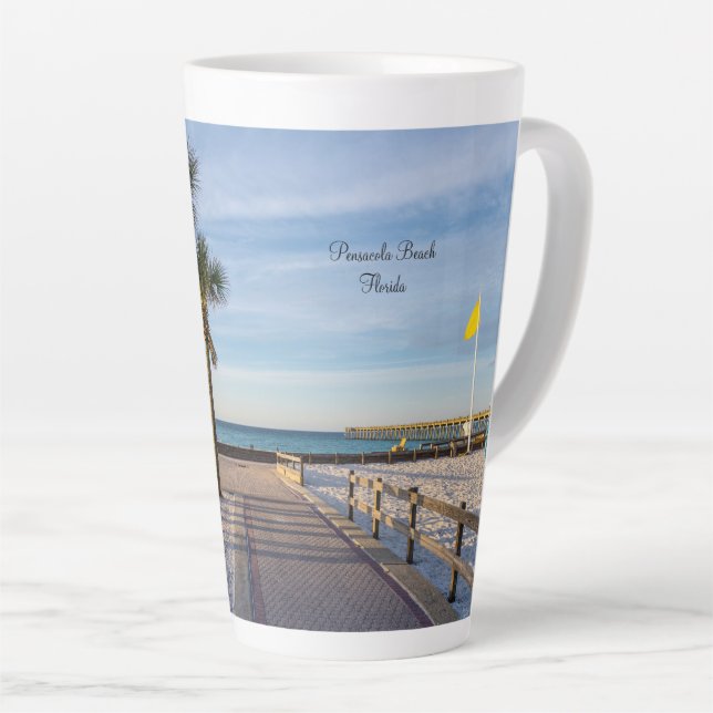 Caneca De Café Latte Paved Walkway to Pensacola Beach Latte Mug (Ângulo direito)
