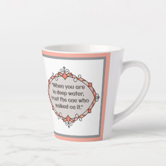 Caneca De Café Latte Paz em águas profundas