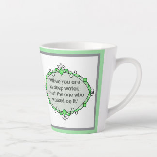 Caneca De Café Latte Paz em águas profundas