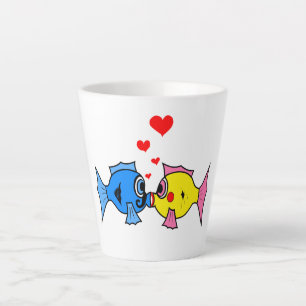 Caneca De Café Latte Peixe Engraçado Beijando Lata