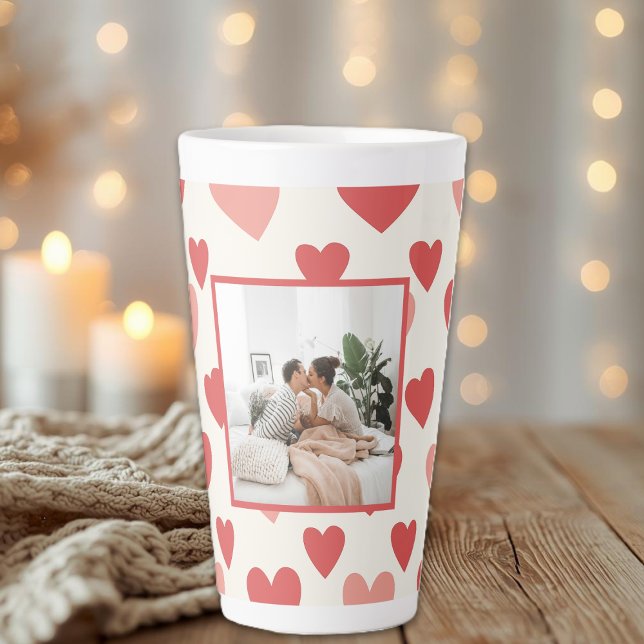Caneca De Café Latte Personalized Valentine Photo Heart Latte Mug (Criador carregado)