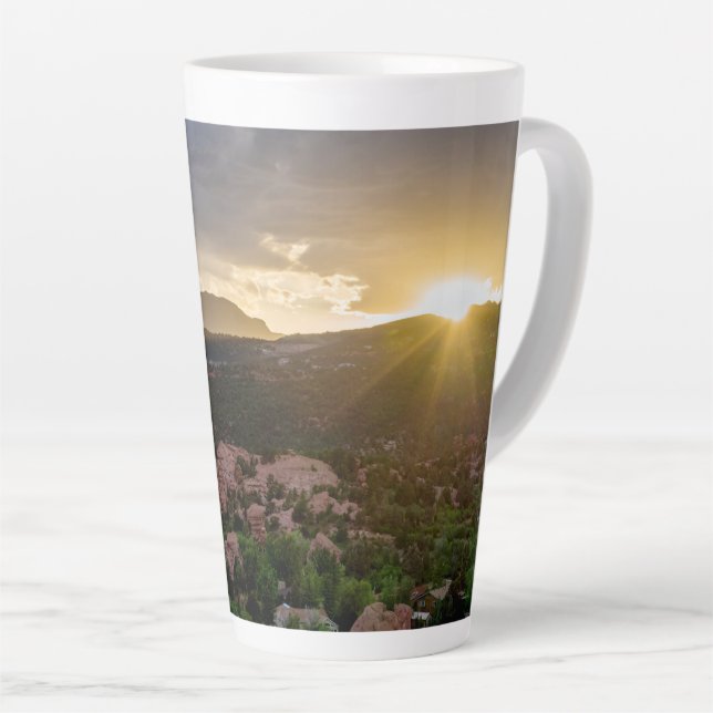 Caneca De Café Latte Pikes Pico Cãozinho Latte (Ângulo direito)