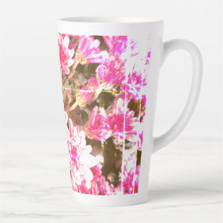 Caneca De Café Latte Pink Floral Bloom Pattern – Soft Botanical Design