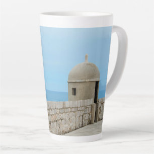 Caneca De Café Latte Pintura aquosa da parede da cidade de Dubrovnik