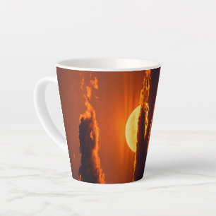 Caneca De Café Latte Pôr do Sol Dramático em Vermelho Arte Refinada
