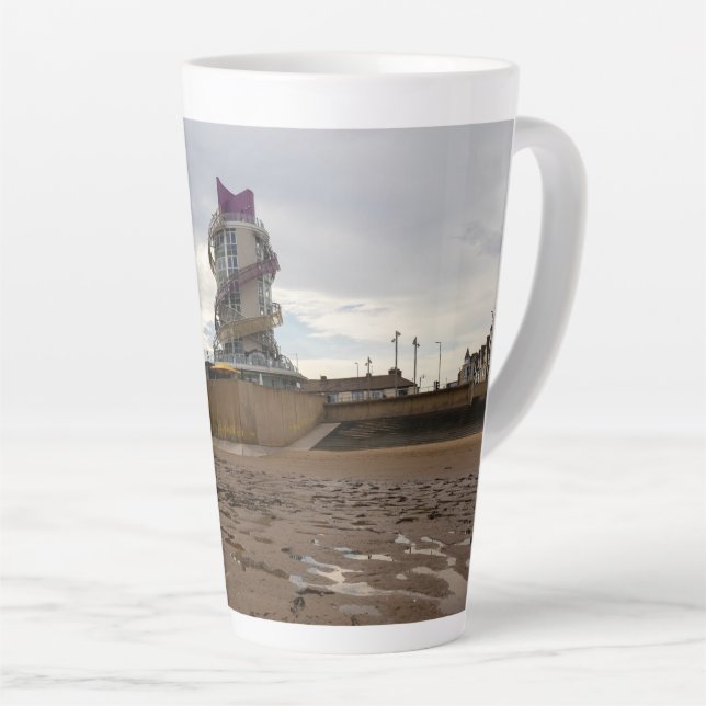 Caneca De Café Latte Praia de Redcar e Beacon (Ângulo direito)