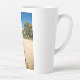 Caneca De Café Latte Praia de uma ilha em Fiji