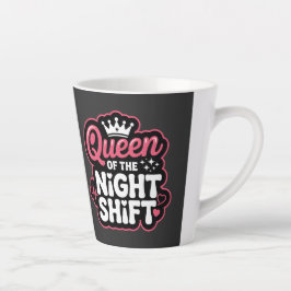 Caneca De Café Latte Rainha do Turno da Noite Coroa Engraçada de Enferm
