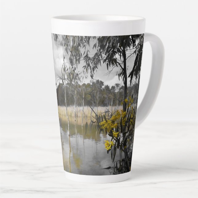 Caneca De Café Latte Reflexões Por Baixo Do Céu Da Cinza (Ângulo direito)