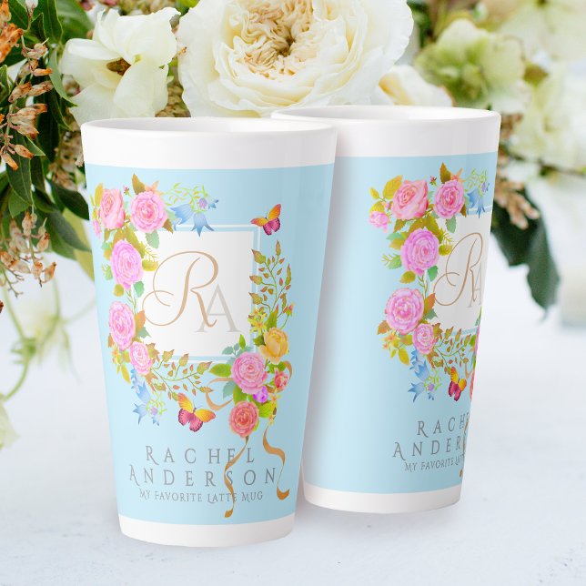 Caneca De Café Latte Romântica Monograma de Jardim Monograma Azul Lata (Elegant romantic flowers monogram design.)