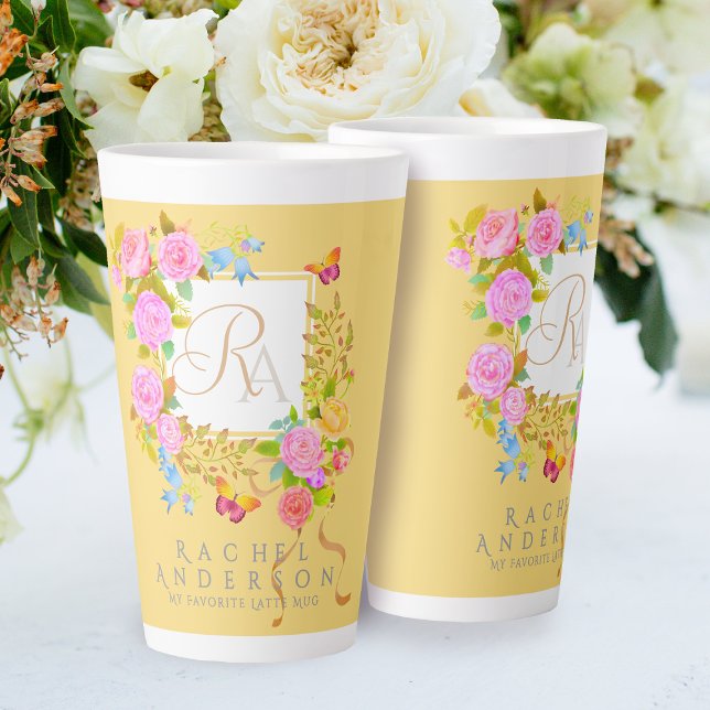 Caneca De Café Latte Romântica Monograma do Jardim Dourado Latino (Elegant romantics garden monogram.)
