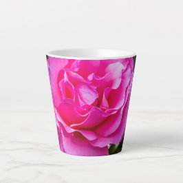 Caneca De Café Latte Rosa rosa delicada.