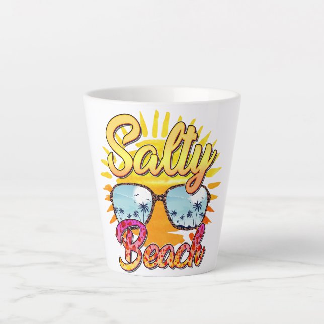 Caneca De Café Latte Salty Beach | Sol Tropical e Árvore Palm (Frente)