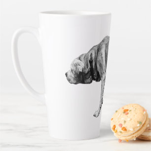 Caneca De Café Latte Scout antigo em uma pesquisa silenciosa