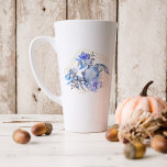 Caneca De Café Latte Símbolo Zodiac - Astrologia do Cancer de Aquarela<br><div class="desc">Perfeitos para desejar a familiares e amigos os seus votos de amor e alegria. Elegante zodiac com cor d'água na frente com o nome do receptor, os traços de aniversário e de personagem de sinal zodíaco no verso. Adicione seu texto personalizado a este design usando as caixas "Editar este modelo...</div>