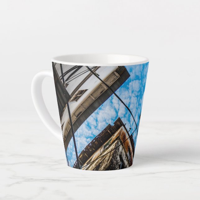 Caneca De Café Latte Sky Over Stonetown, Zanzibar (Ângulo esquerdo)