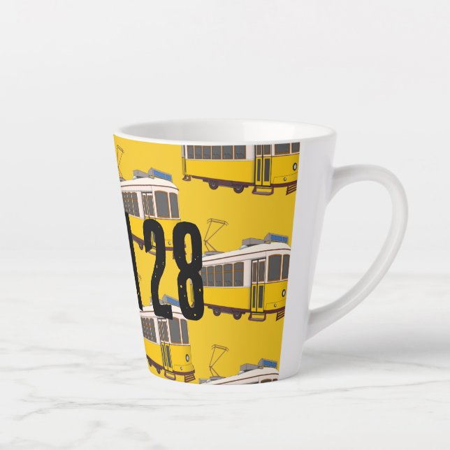 Caneca De Café Latte Trama de Lisboa 28 Latte Mug (Direita)