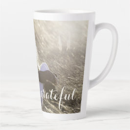 Caneca De Café Latte Trendy Ouro Pumpkin Estou Grata Foto