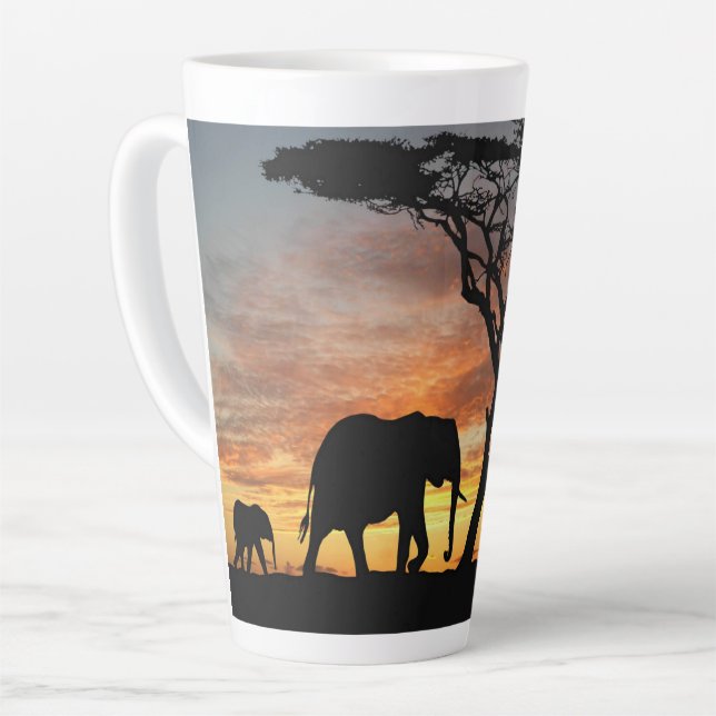 Caneca De Café Latte Três elefantes em altura de Sunset (Ângulo esquerdo)