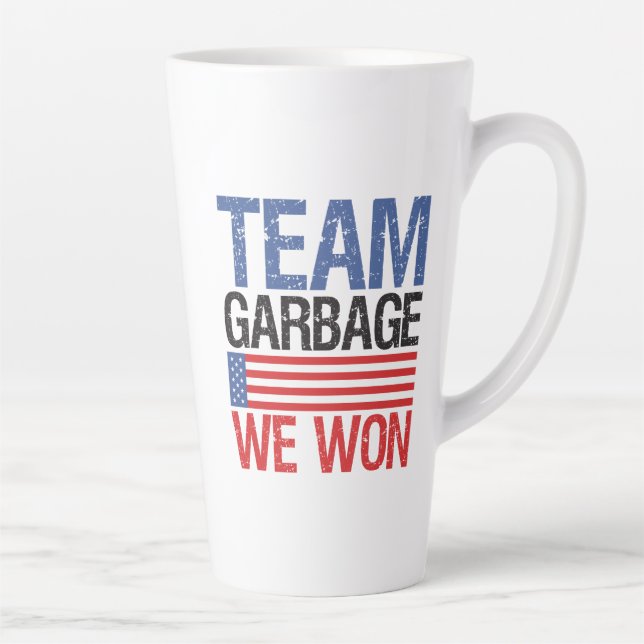 Caneca De Café Latte Trump - Team Garbage Nós Ganhamos (Direita)
