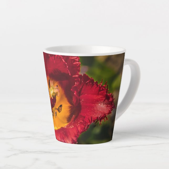 Caneca De Café Latte tulipa vermelha (Ângulo direito)