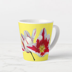 Caneca De Café Latte Tulipas brancas vermelhas Fechar a caneta amarela