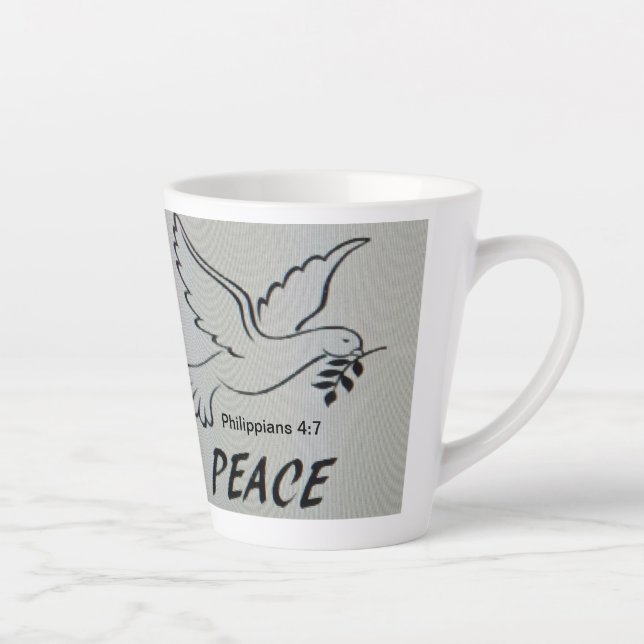 Caneca De Café Latte Um copo com pomba da paz e escritura (Direita)